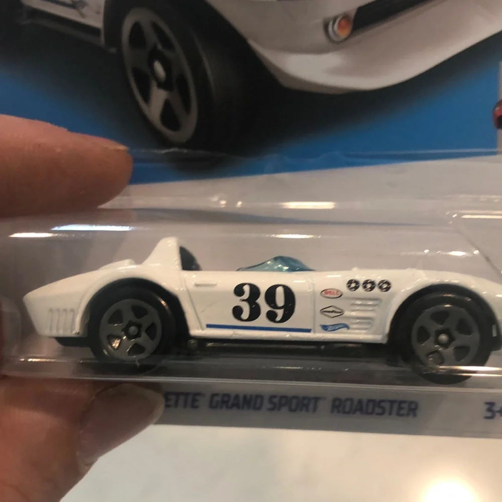 Corvette Grand Sport Roadster - White